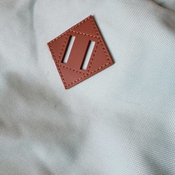 WillLand Outdoors - University of Manitoba Travel Backpack - Picture 9 of 10